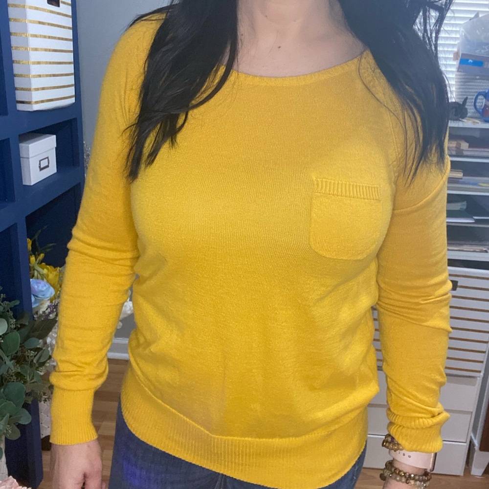 Mustard yellow pocket sweater